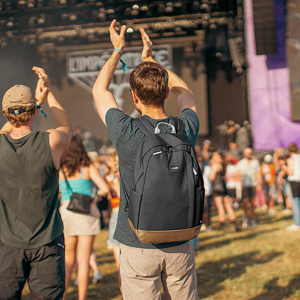 パックセーフ GO 25Lバックパック