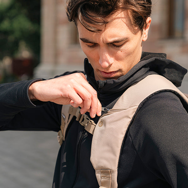 パックセーフ V26 ツアーバックパック