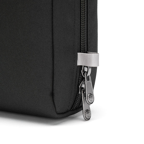 パックセーフ RFIDセーフ ギアポーチ