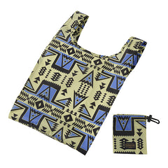 ライトグリーン