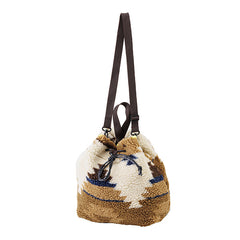 ブラウン
