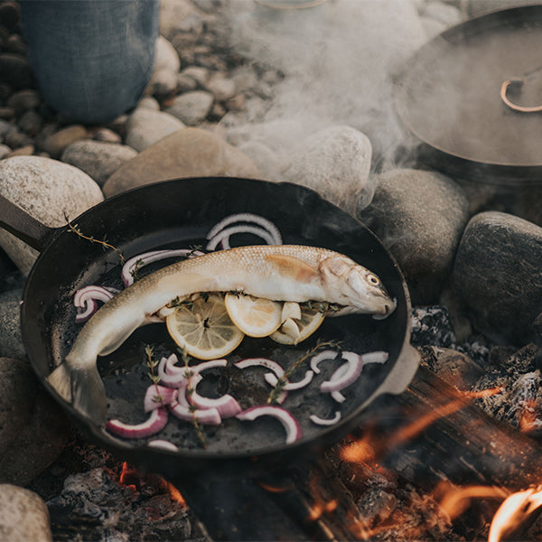 ベアボーンズ オールインワン キャストアイアンスキレット12インチ