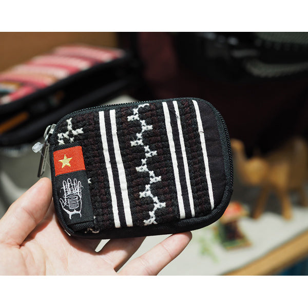 エスノテック コヨパ ポーチ