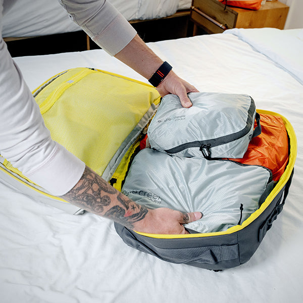 イーグルクリーク ツアートラベルパック 40L