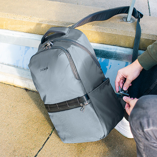 パックセーフ X バックパック 25L