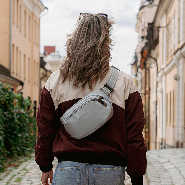 パックセーフ V ヒップパック