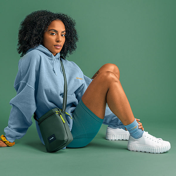 パックセーフ GO フェスティバルクロスボディ