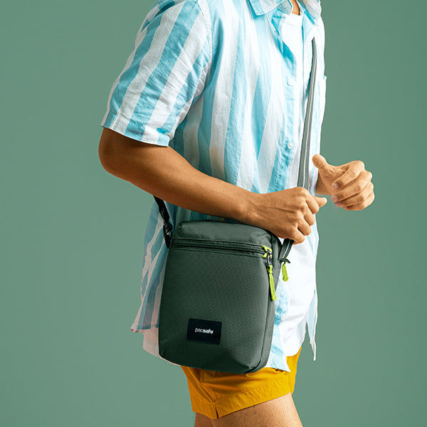 パックセーフ GO フェスティバルクロスボディ