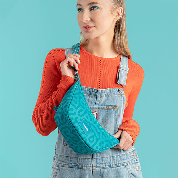 パックセーフ GO ルナークロスボディ