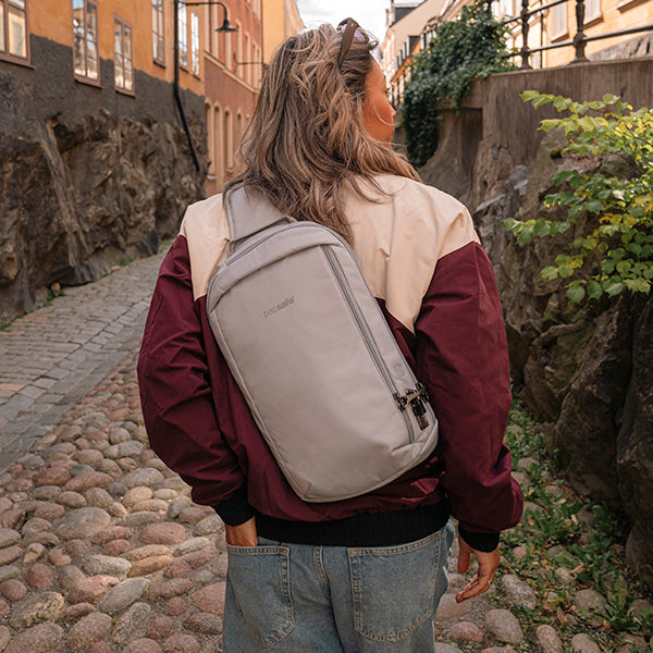 パックセーフ V テックスリング