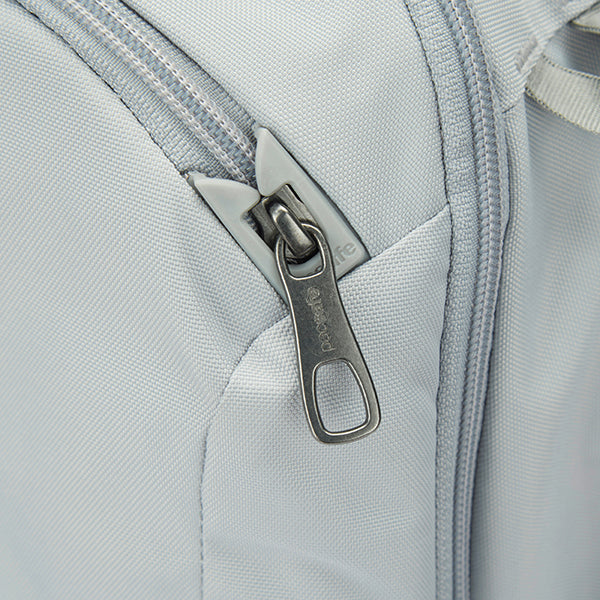 パックセーフ V26 ツアーバックパック