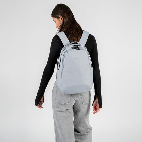 パックセーフ V16 バックパック