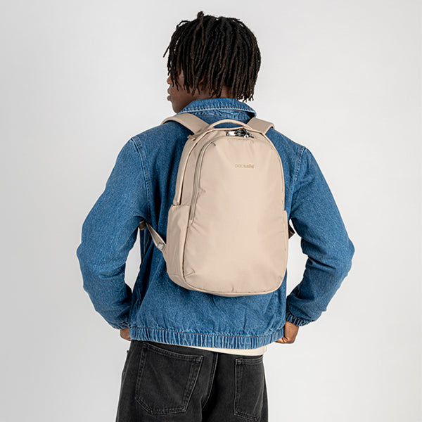 パックセーフ V16 バックパック