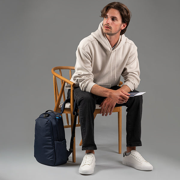 パックセーフ V16 バックパック