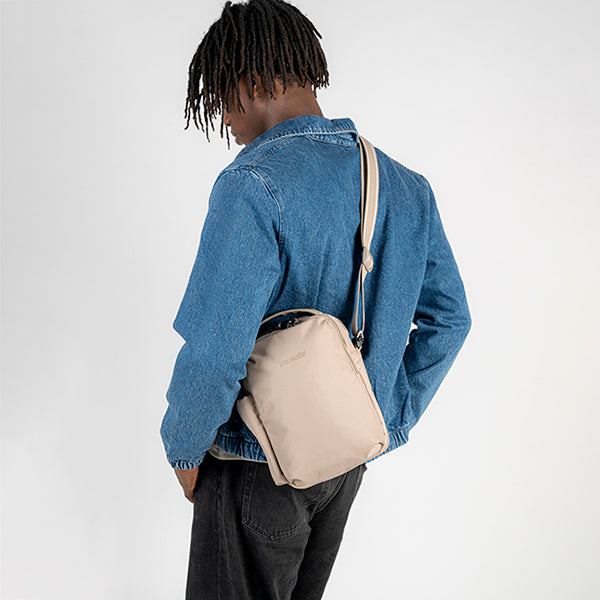 パックセーフ Vツアー クロスボディ