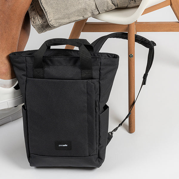 パックセーフ GO トートバッグ