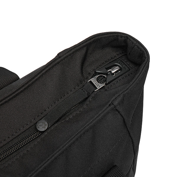 パックセーフ GO トートバッグ