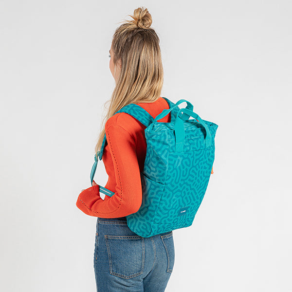 パックセーフ GO トートバッグ