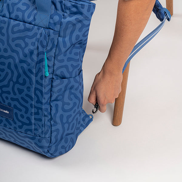 パックセーフ GO トートバッグ