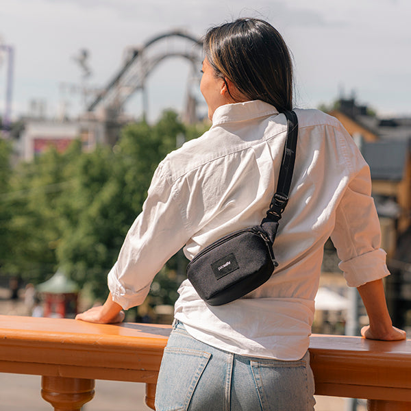 パックセーフ GO マイクロスリング