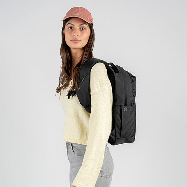 パックセーフ V20 シティバックパック