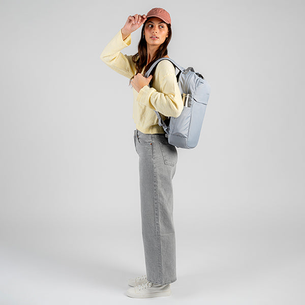 パックセーフ V20 シティバックパック