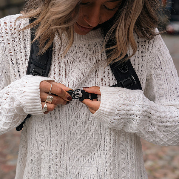 パックセーフ V12 テックバックパック