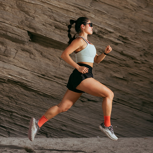 ダーンタフ ウィメンズ 1068 ラン マイクロクルー ウルトラライトウェイト