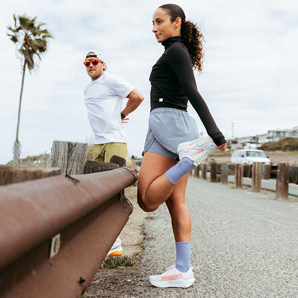 ダーンタフ ウィメンズ 1068 ラン マイクロクルー ウルトラライトウェイト