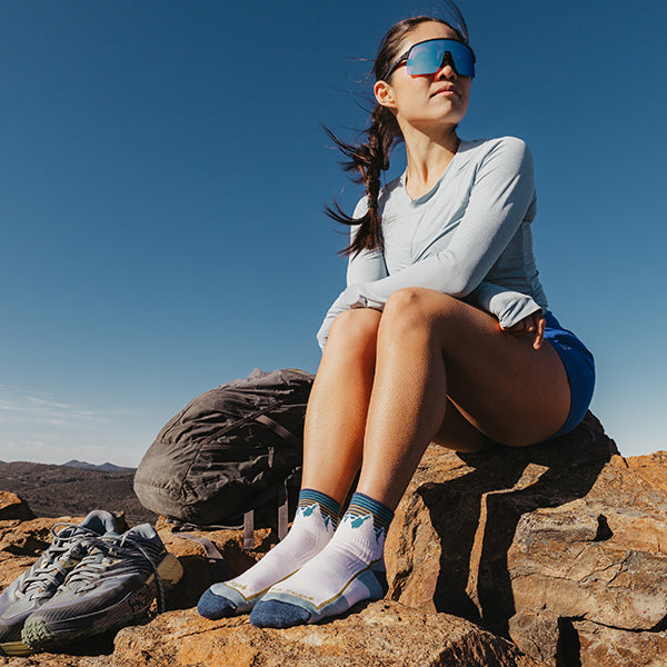 ダーンタフ ウィメンズ 1958 ハイカー1/4ソック ミッドウェイトクッション