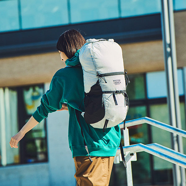 ミステリーランチ インアンドアウト25