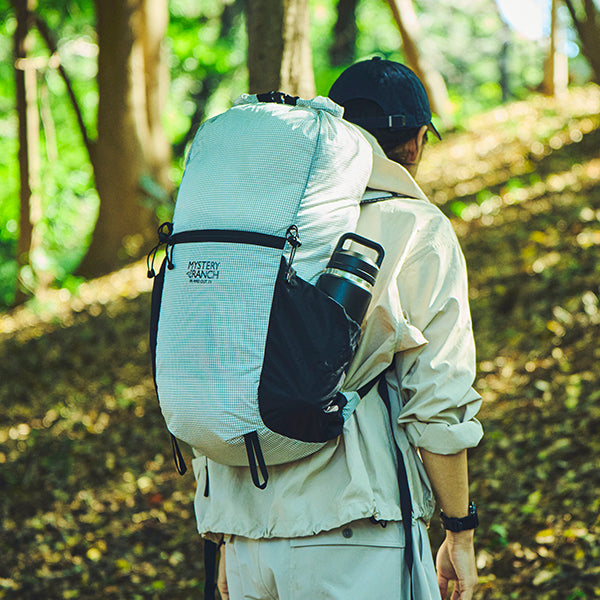 ミステリーランチ インアンドアウト25