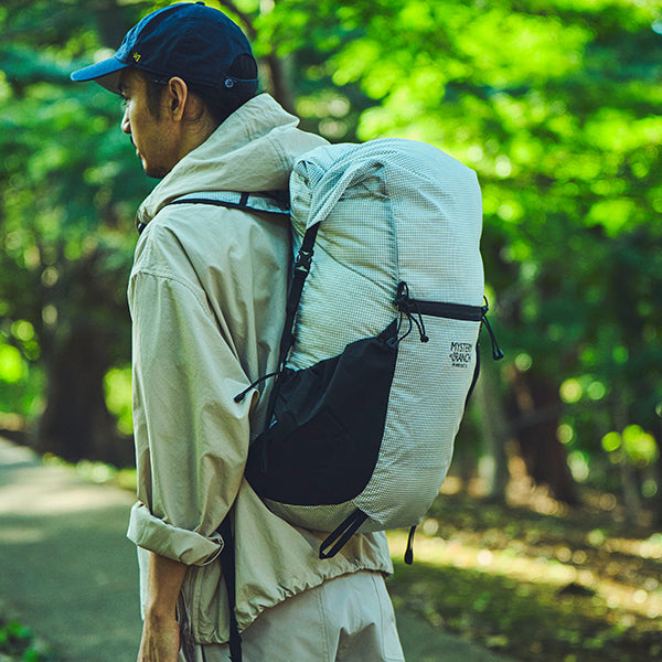 ミステリーランチ インアンドアウト25