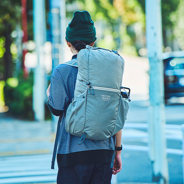 ミステリーランチ インアンドアウト25