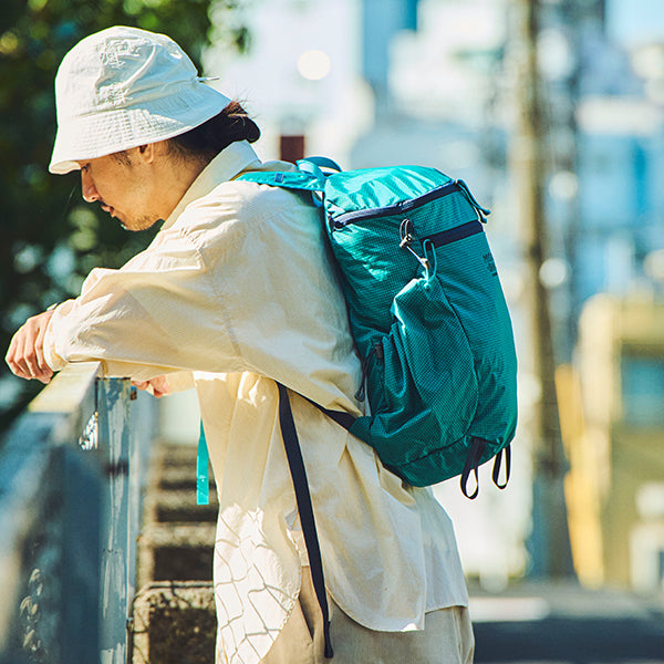 ミステリーランチ インアンドアウト18