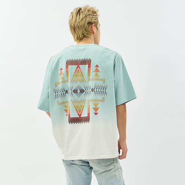 ペンドルトン メンズ ショートスリーブ ジャージーグラデーションダイ MW バックプリントTシャツ