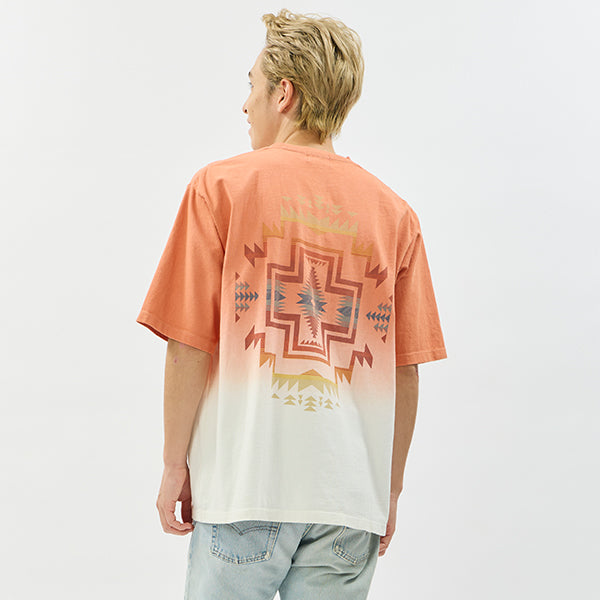 ペンドルトン メンズ ショートスリーブ ジャージーグラデーションダイ MW バックプリントTシャツ
