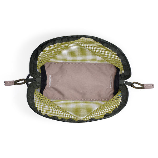 カブー トラベルタコ