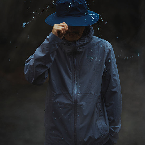 アウトドアリサーチ メンズ ストラトバーストレインジャケット