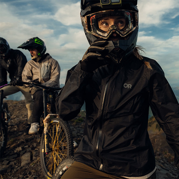 アウトドアリサーチ ウィメンズ ヘリウム UL ジャケット