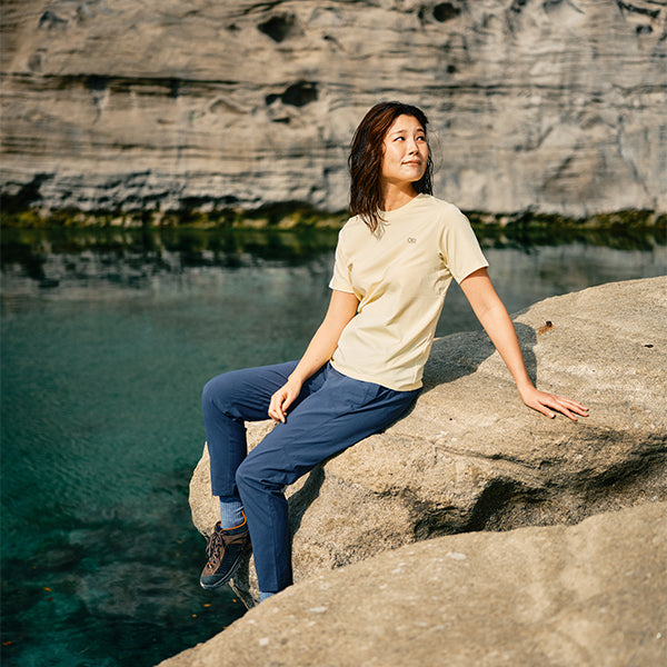 アウトドアリサーチ ウィメンズ アクティブアイス スペクトラム サン Tシャツ