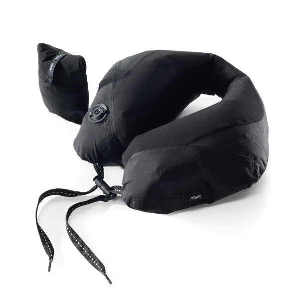 マタドール ブラックアウト トラベルピローの画像