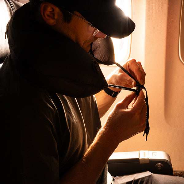 マタドール ブラックアウト トラベルピロー