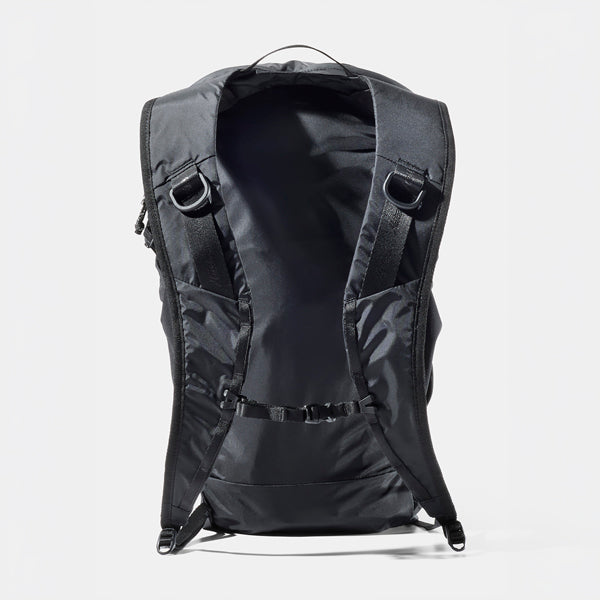 マタドール 18L パッカブル バックパック