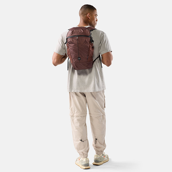 マタドール 18L パッカブル バックパック