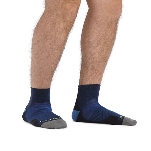 ダーンタフ メンズ 1034 ラン 1/4 ウルトラライトウェイト