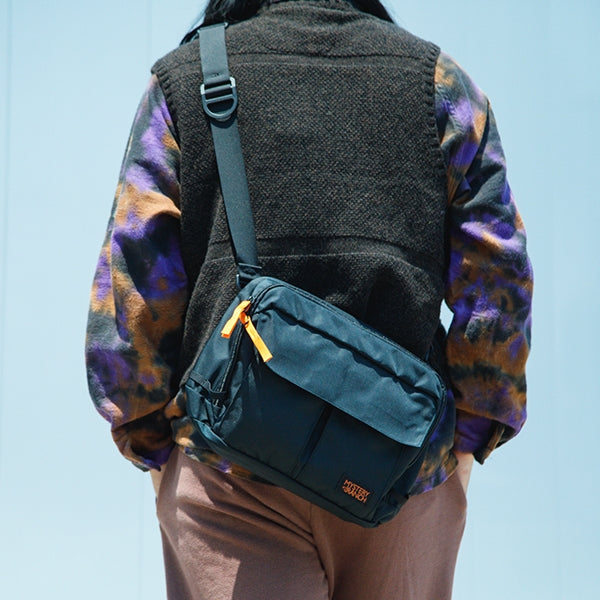 ミステリーランチ ディストリクト8